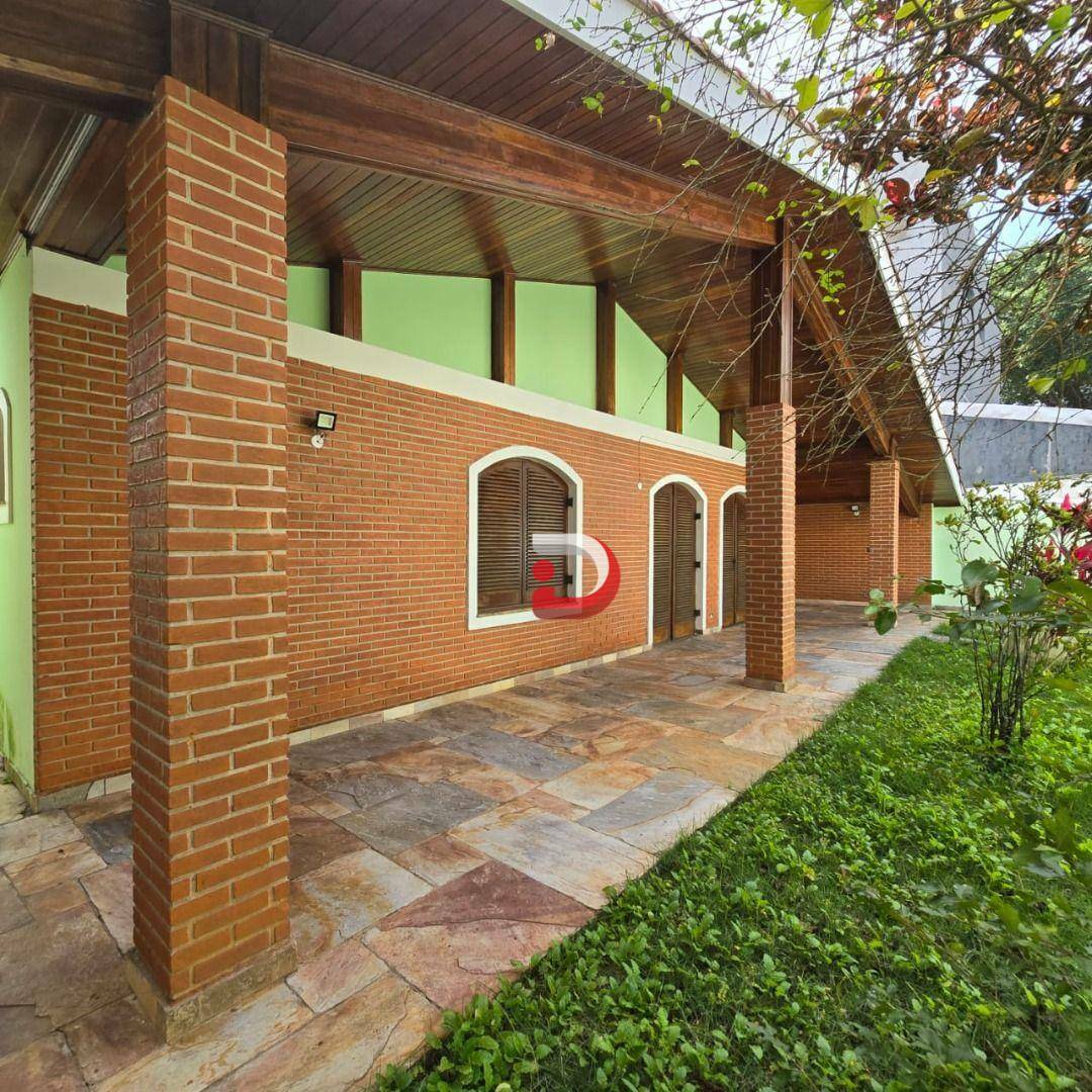 Casa à venda e aluguel com 4 quartos, 140m² - Foto 33