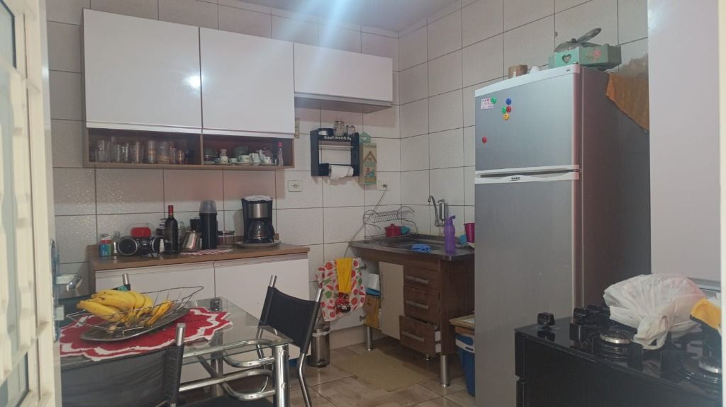 Casa à venda com 2 quartos, 150m² - Foto 10