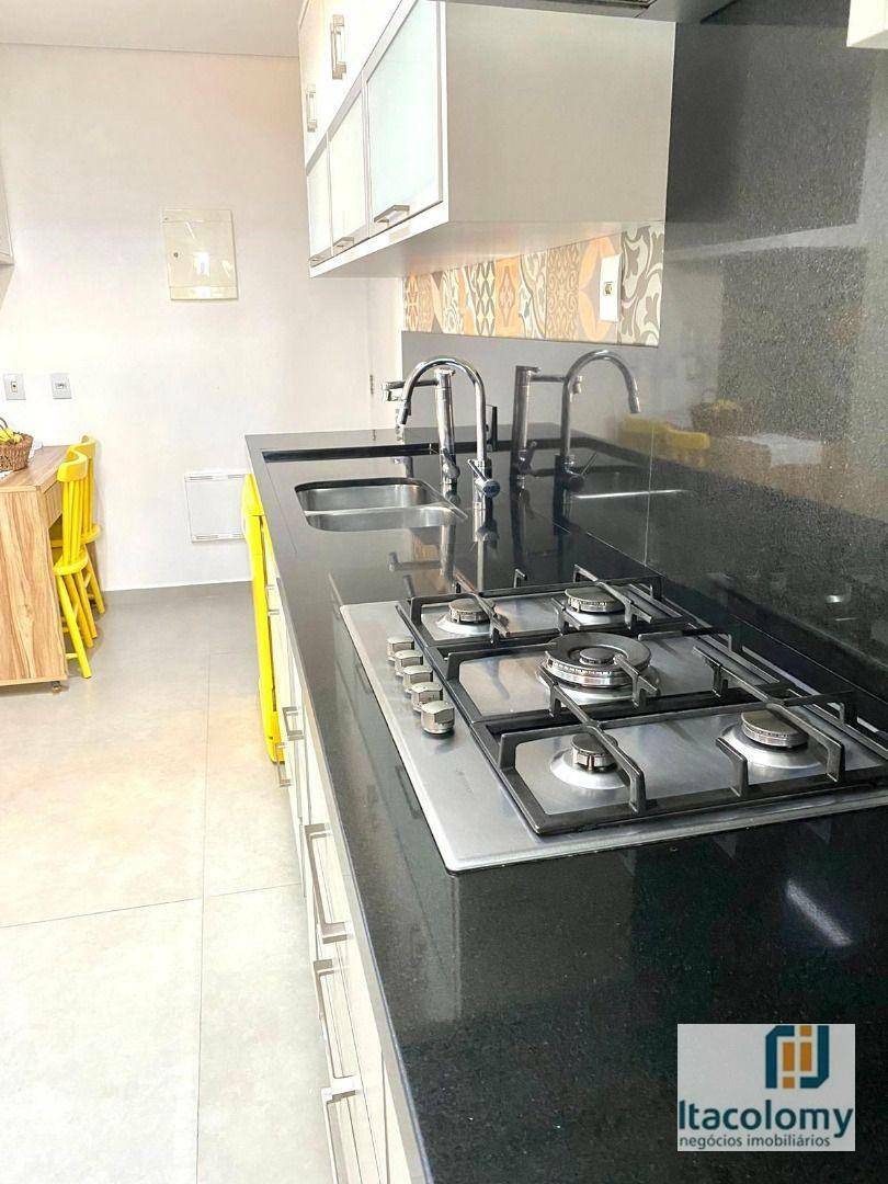 Apartamento à venda com 3 quartos, 107m² - Foto 8