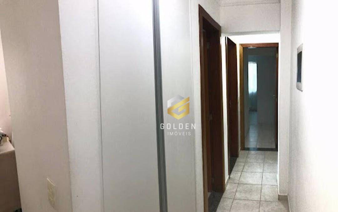 Apartamento à venda com 2 quartos, 79m² - Foto 11