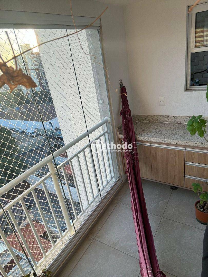 Apartamento à venda com 2 quartos, 64m² - Foto 3