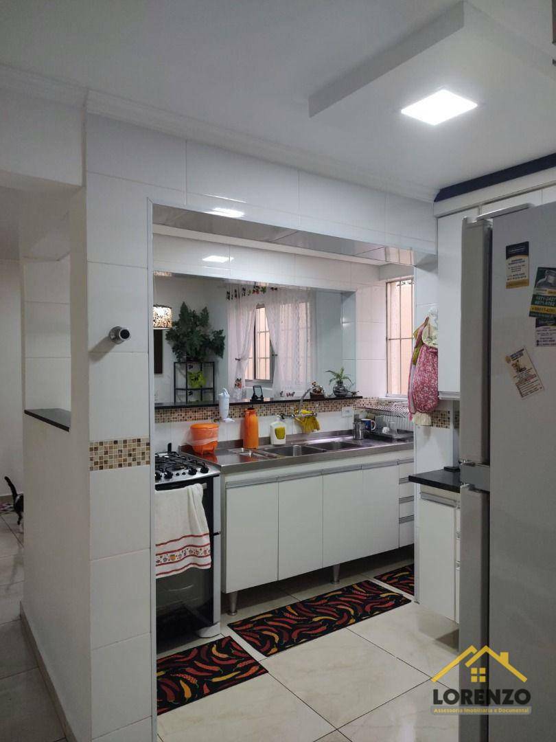 Sobrado à venda com 3 quartos, 175m² - Foto 12