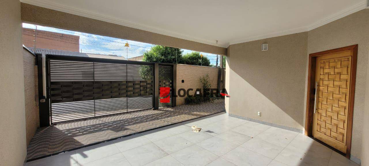 Casa à venda com 3 quartos, 160m² - Foto 3