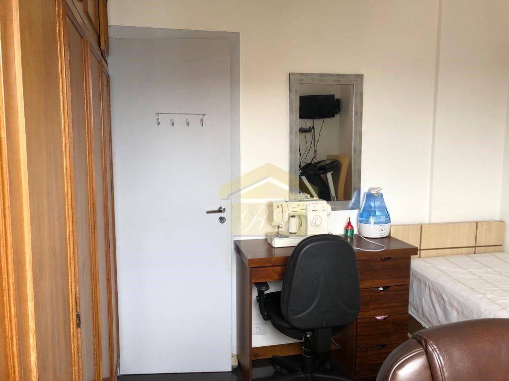 Apartamento à venda com 3 quartos, 97m² - Foto 12