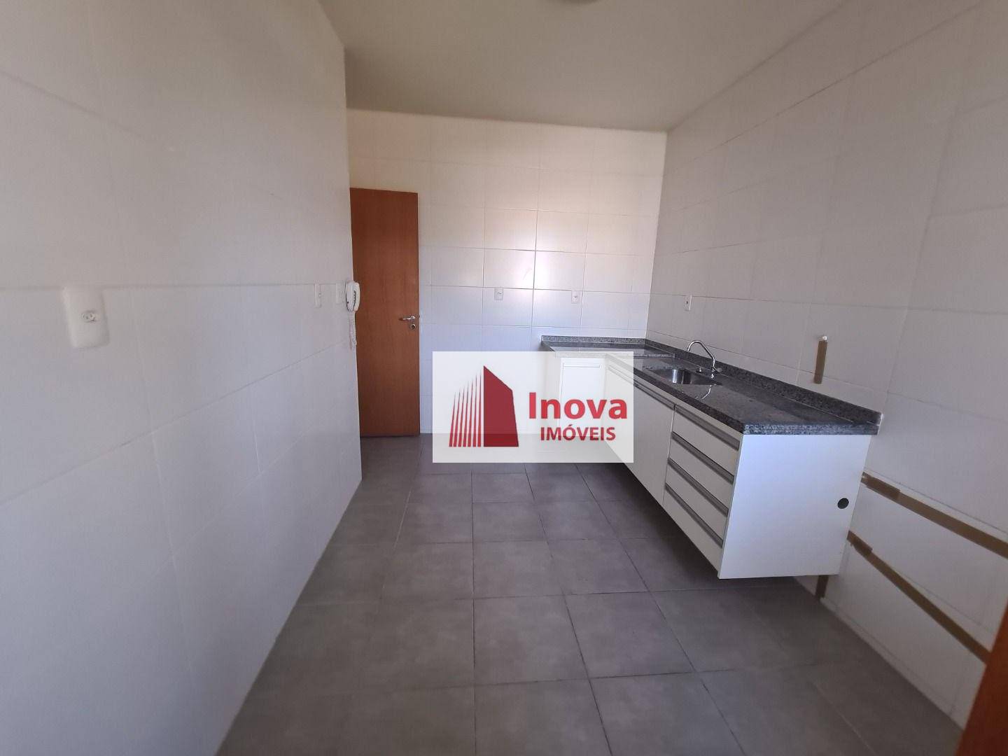 Apartamento à venda com 3 quartos, 110m² - Foto 23