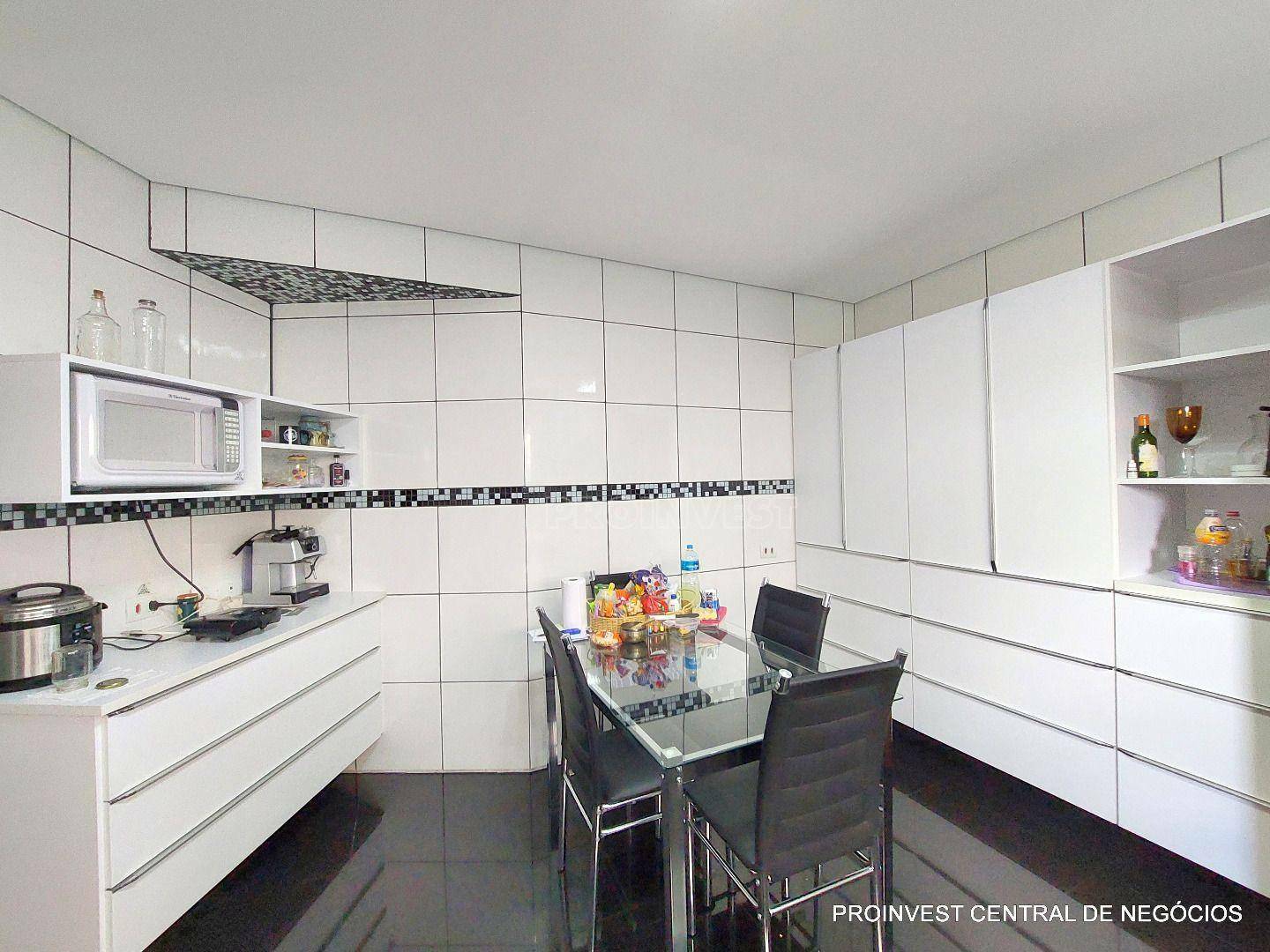 Casa de Condomínio à venda com 3 quartos, 370m² - Foto 12