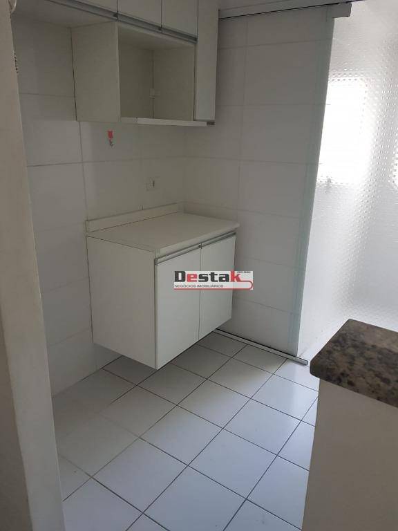 Apartamento à venda com 2 quartos, 52m² - Foto 10