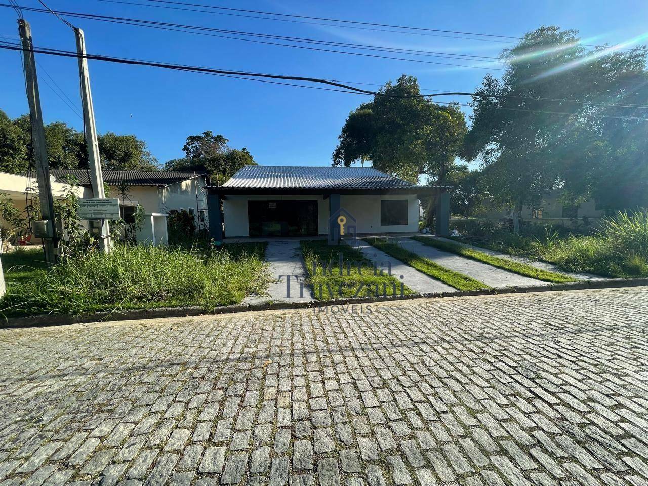 Casa de Condomínio à venda com 3 quartos, 210m² - Foto 3