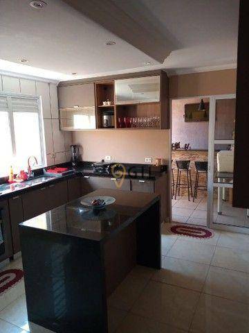 Sobrado, 3 quartos, 181 m² - Foto 3