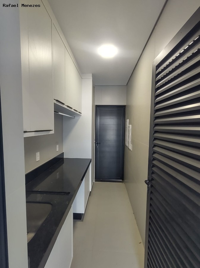 Casa de Condomínio à venda com 3 quartos, 196m² - Foto 26