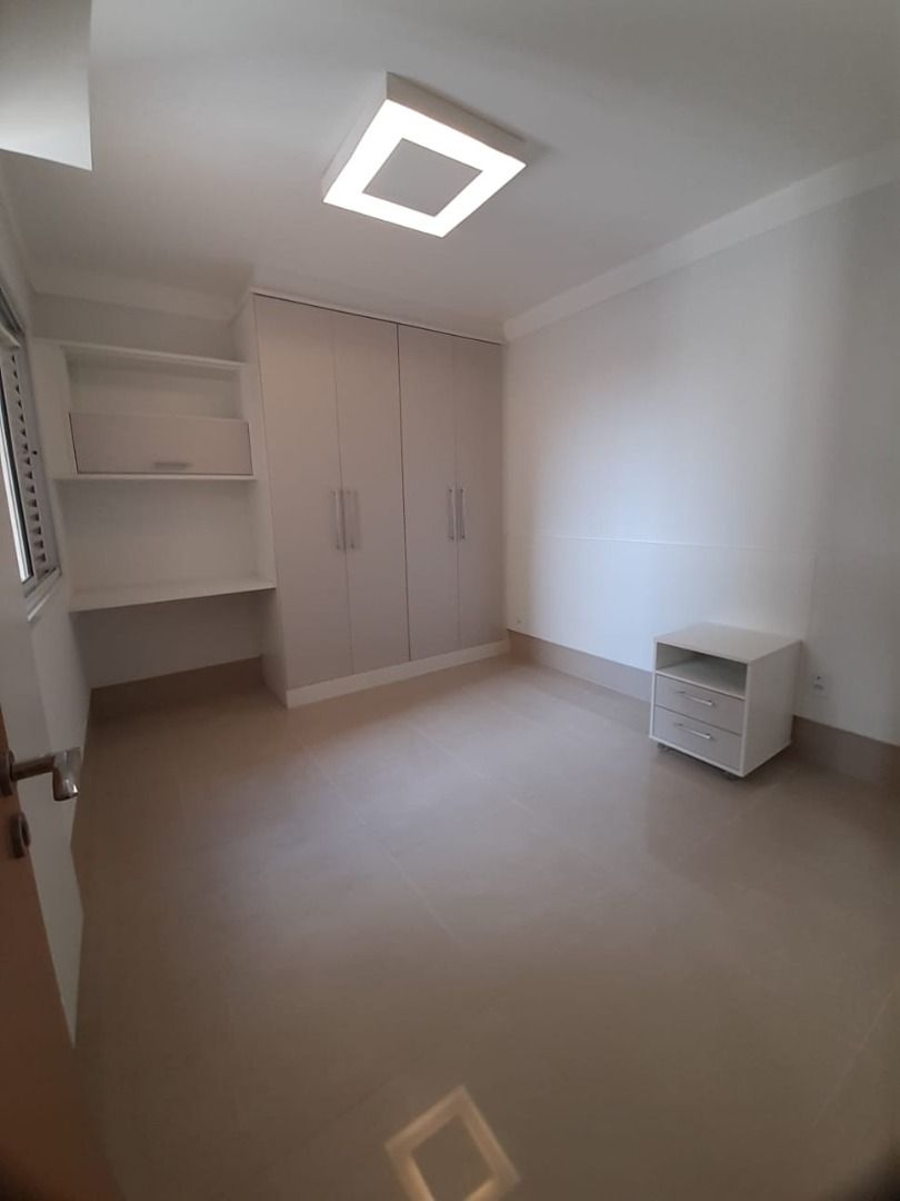 Apartamento à venda com 3 quartos, 220m² - Foto 10