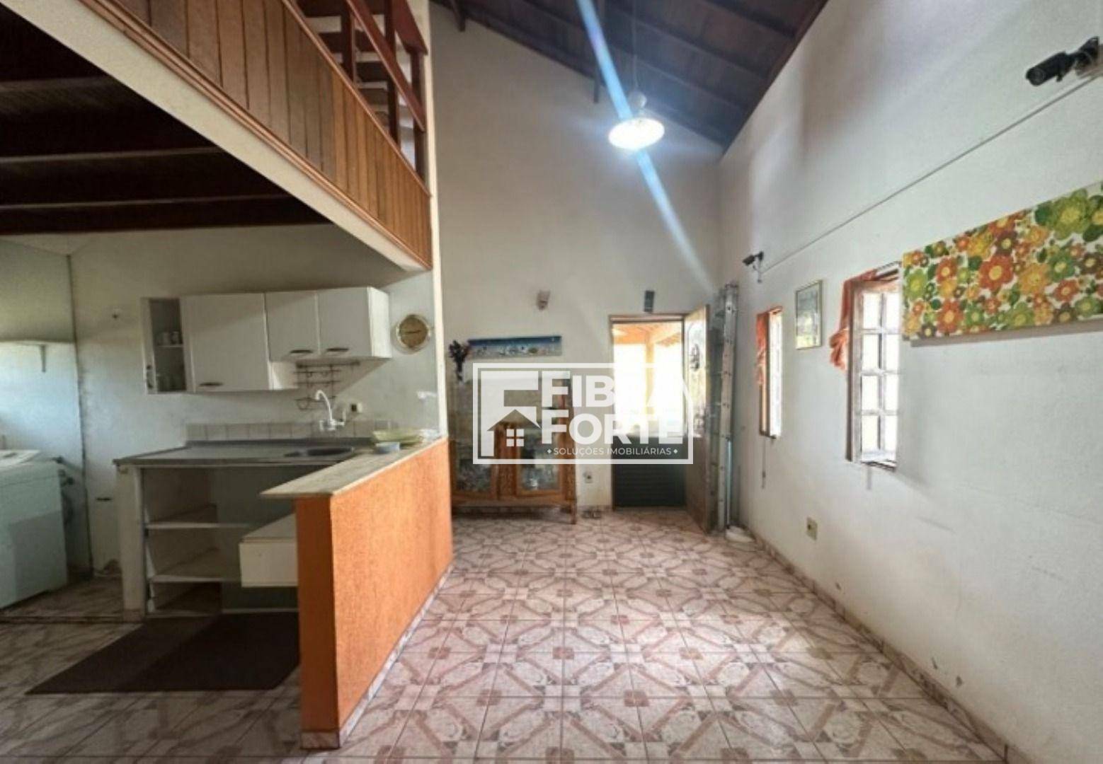 Chácara à venda com 3 quartos, 180m² - Foto 2