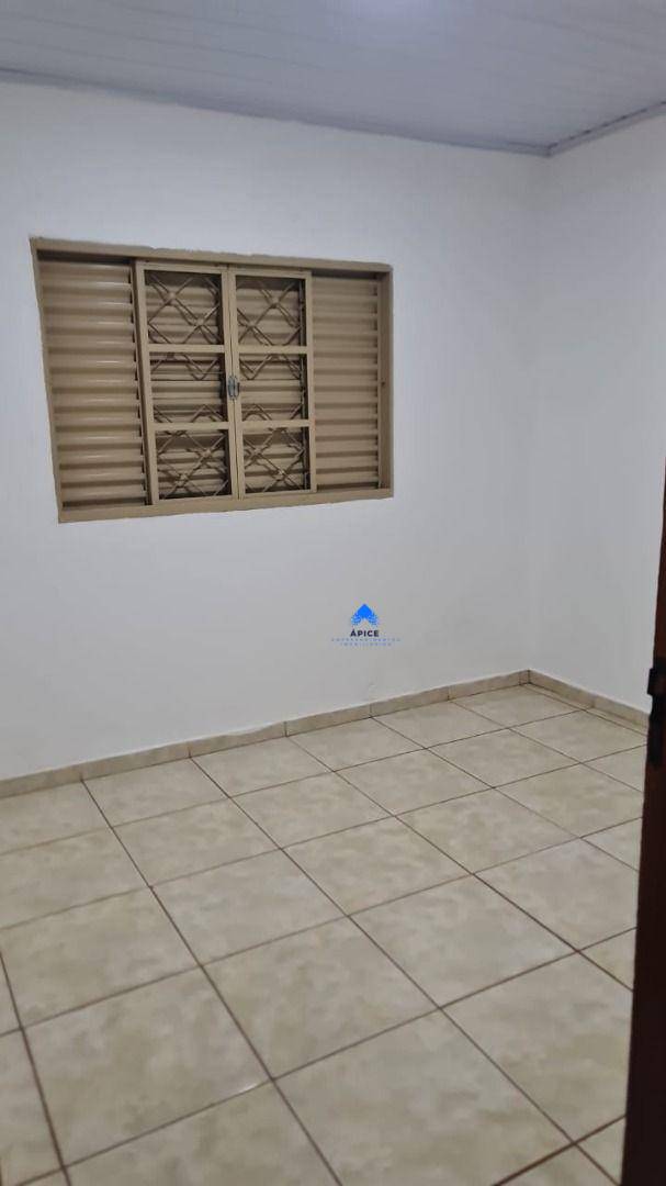 Casa para alugar com 3 quartos, 200M2 - Foto 15
