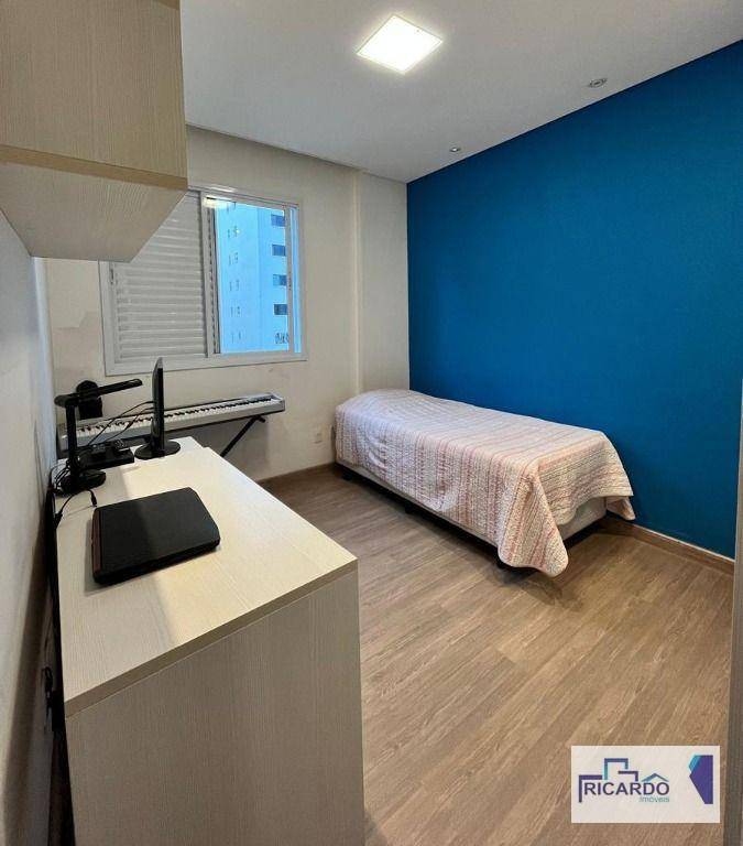 Apartamento à venda com 3 quartos, 107m² - Foto 12