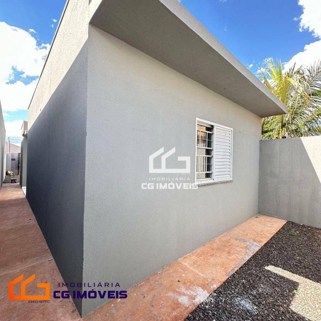 Casa à venda com 2 quartos, 60m² - Foto 8