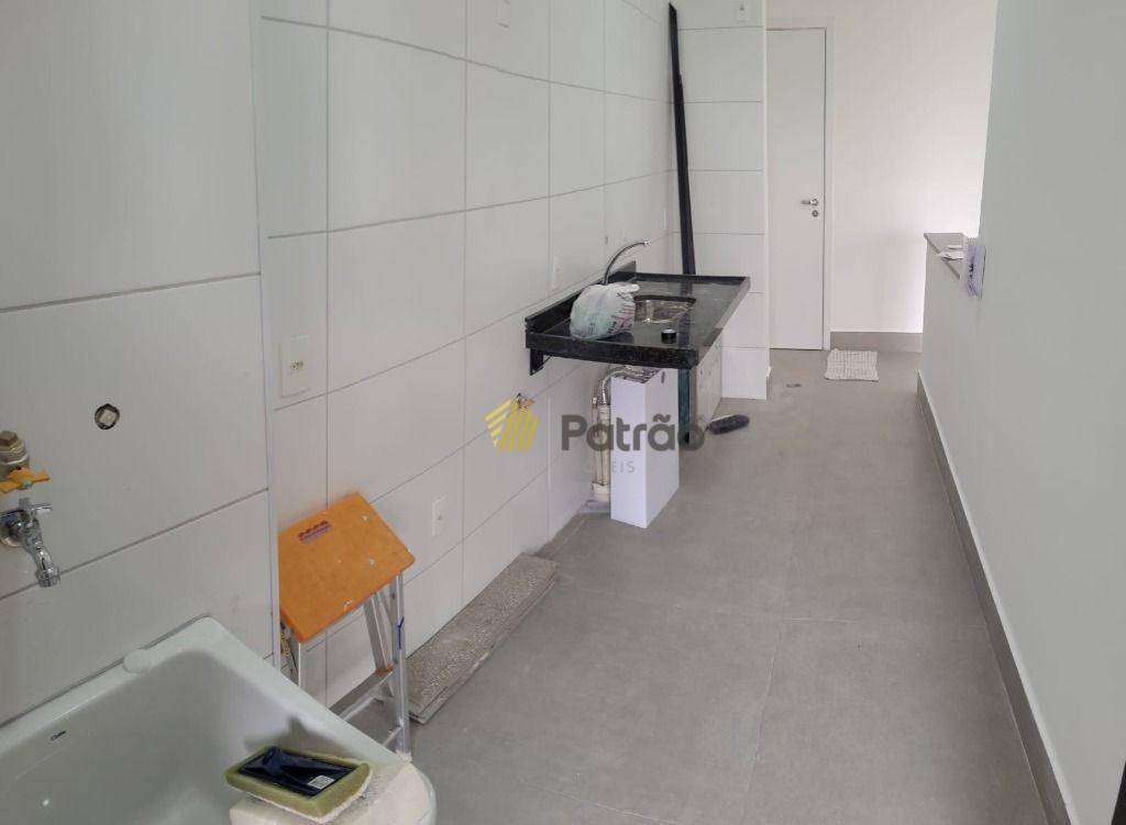 Apartamento para alugar com 2 quartos, 55m² - Foto 17