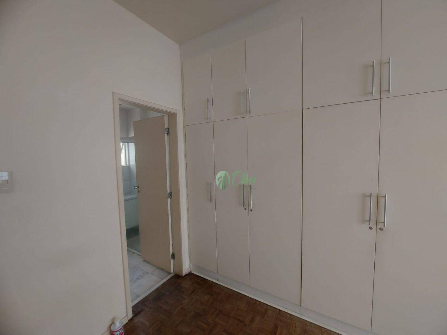 Apartamento à venda com 4 quartos, 215m² - Foto 16