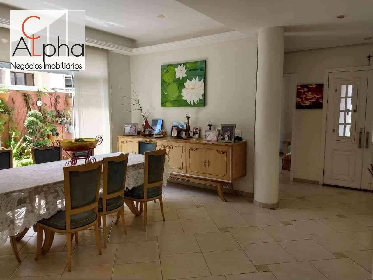 Sobrado à venda com 4 quartos, 300m² - Foto 10