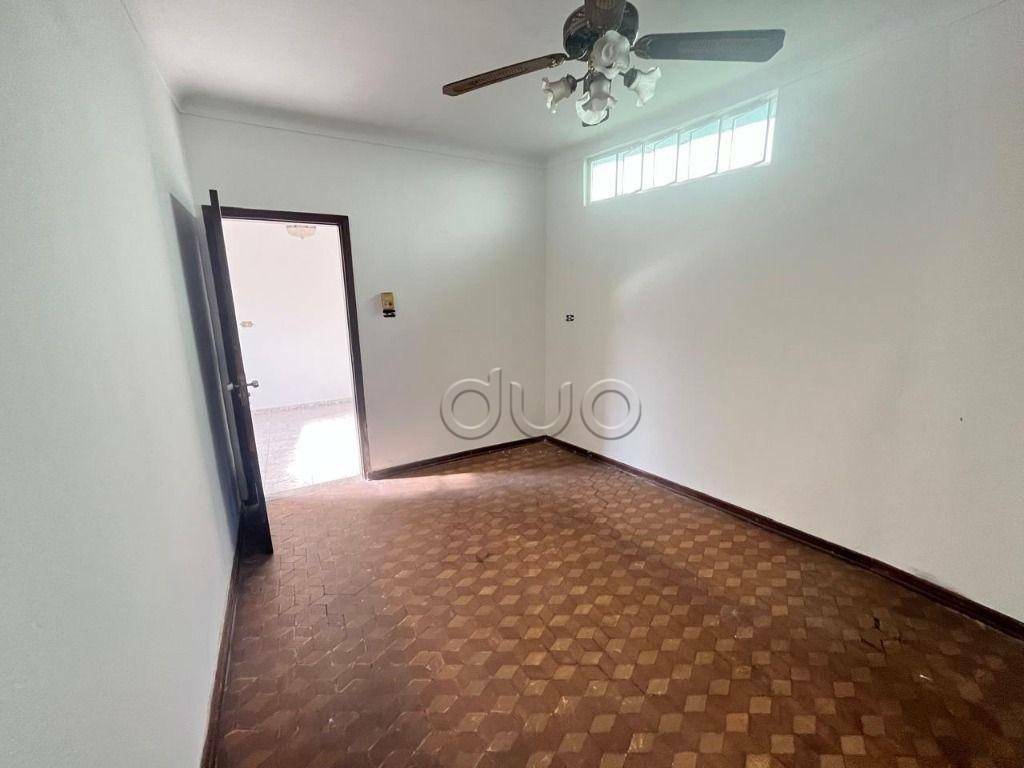 Casa à venda com 2 quartos, 209m² - Foto 19