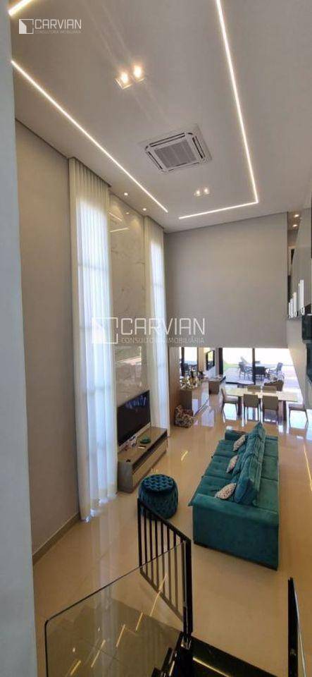 Casa de Condomínio à venda com 3 quartos, 305m² - Foto 2