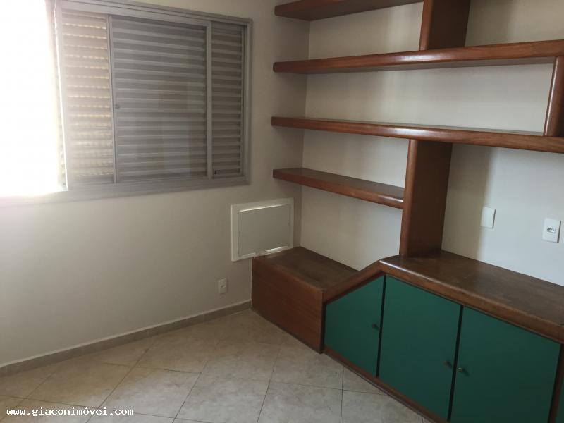 Apartamento à venda com 4 quartos, 204m² - Foto 15