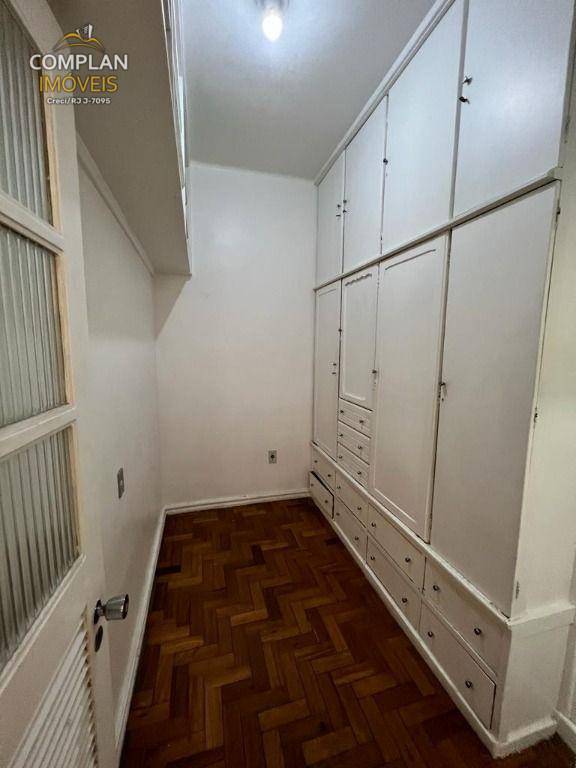 Apartamento à venda com 3 quartos, 160m² - Foto 26