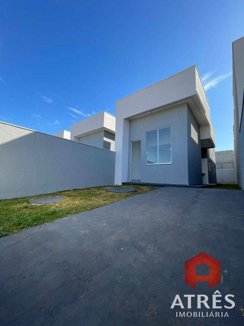 Casa à venda com 3 quartos, 72m² - Foto 2