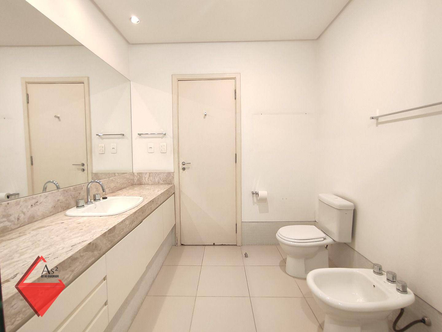 Apartamento à venda com 3 quartos, 222m² - Foto 36