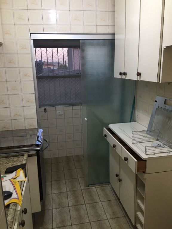 Apartamento à venda com 2 quartos, 57m² - Foto 3