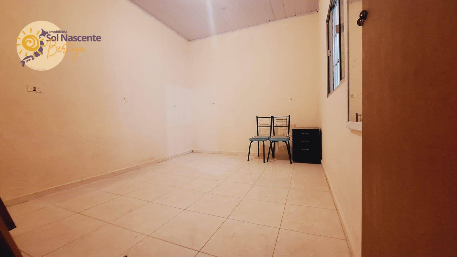 Casa para alugar com 2 quartos, 75m² - Foto 14