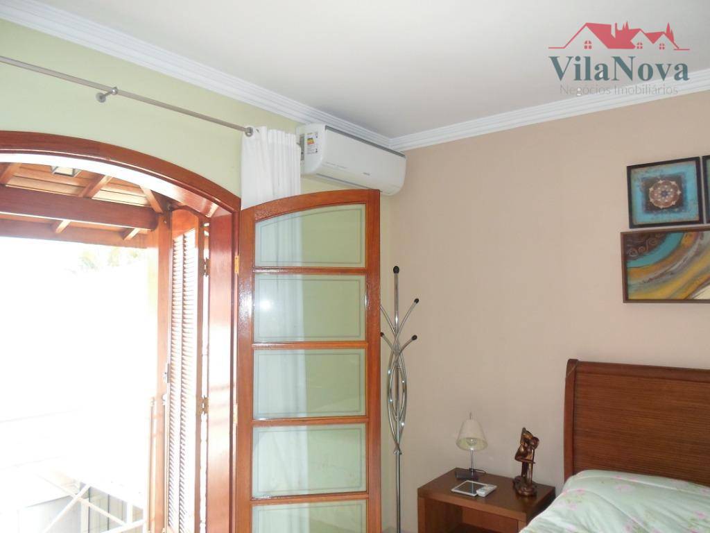 Casa à venda com 4 quartos, 225m² - Foto 10