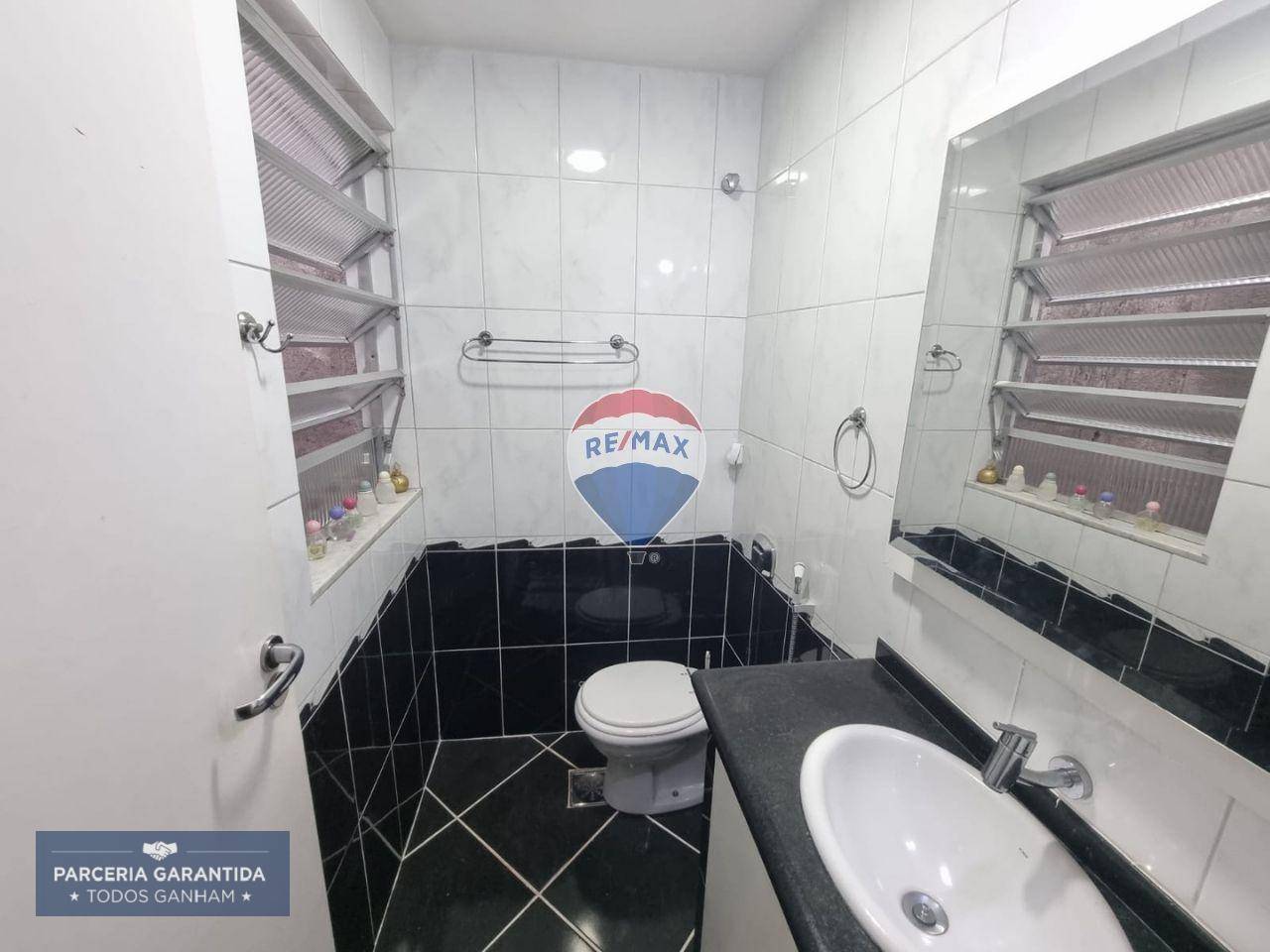 Apartamento à venda com 2 quartos, 64m² - Foto 7