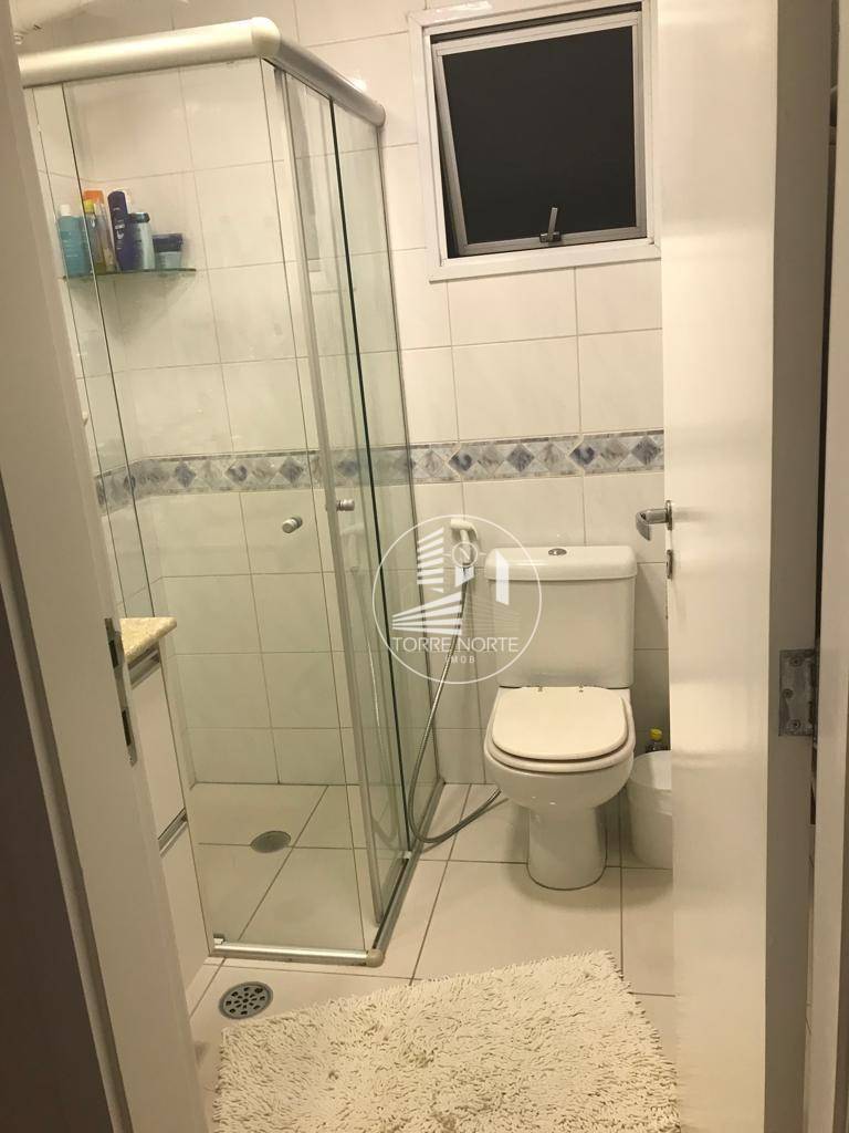 Apartamento à venda com 1 quarto, 50m² - Foto 3