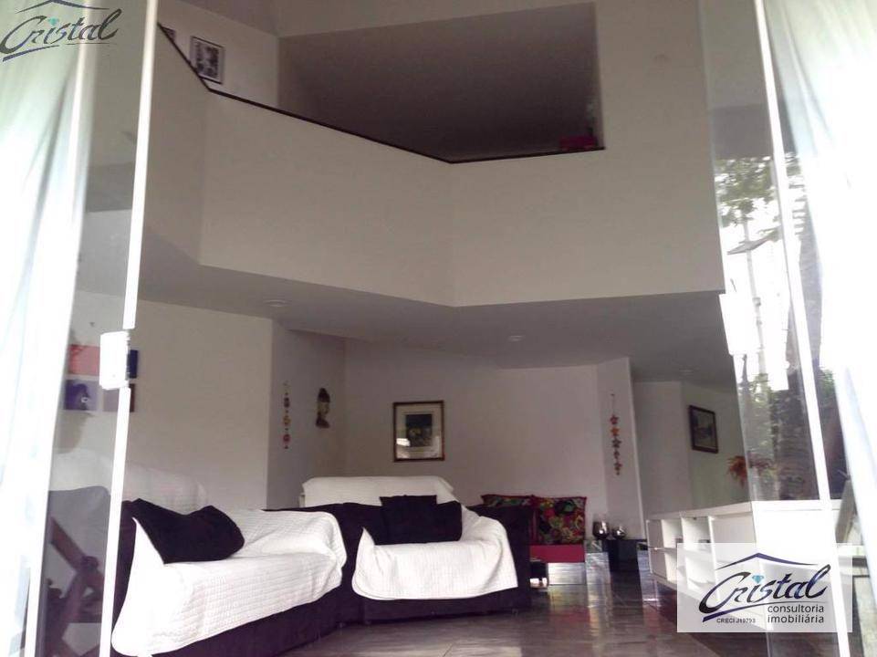 Casa à venda com 5 quartos, 350m² - Foto 3