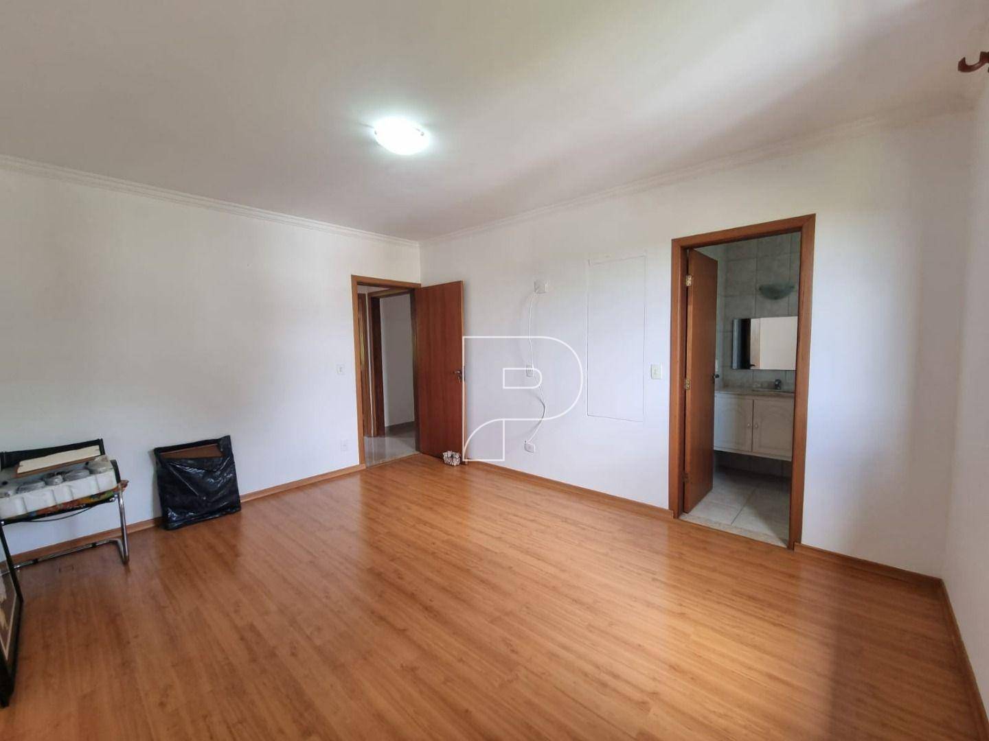 Casa para alugar com 4 quartos, 329m² - Foto 47