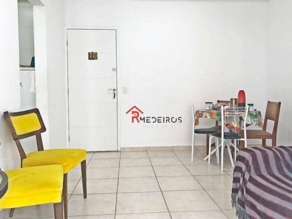 Apartamento à venda com 2 quartos, 55m² - Foto 4