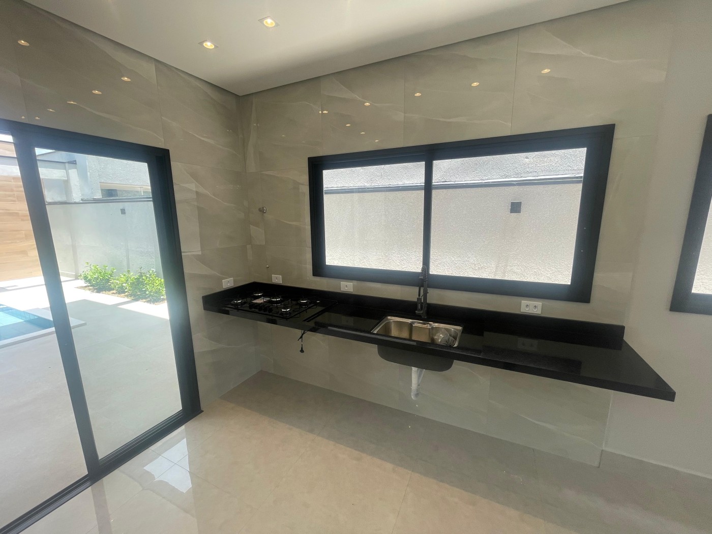 Casa à venda com 3 quartos, 135m² - Foto 9