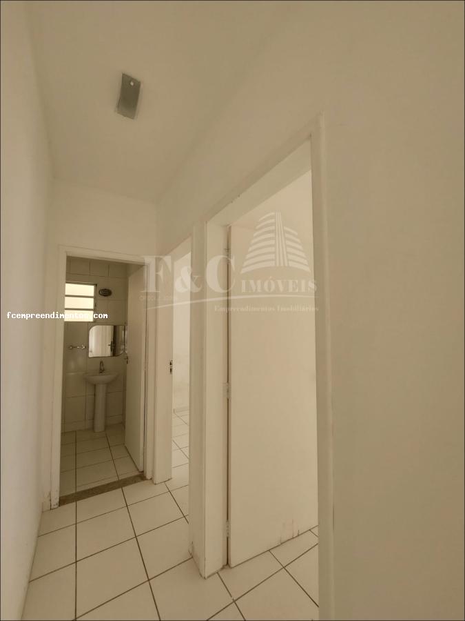 Apartamento à venda com 2 quartos, 55m² - Foto 13