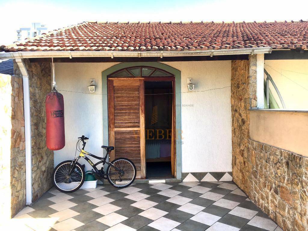 Sobrado à venda com 3 quartos, 120m² - Foto 18