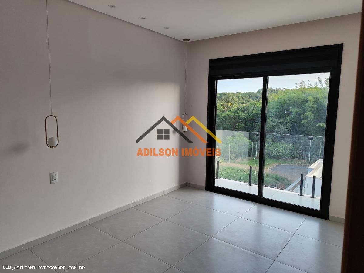 Casa à venda com 2 quartos, 300m² - Foto 10