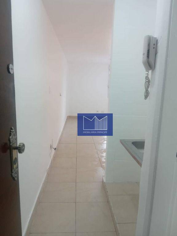 Apartamento para alugar com 1 quarto, 29m² - Foto 12