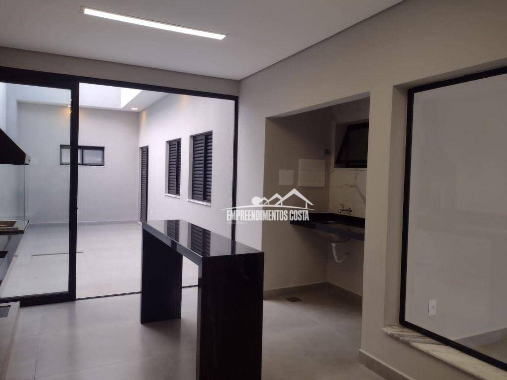 Casa à venda com 3 quartos, 172M2 - Foto 2