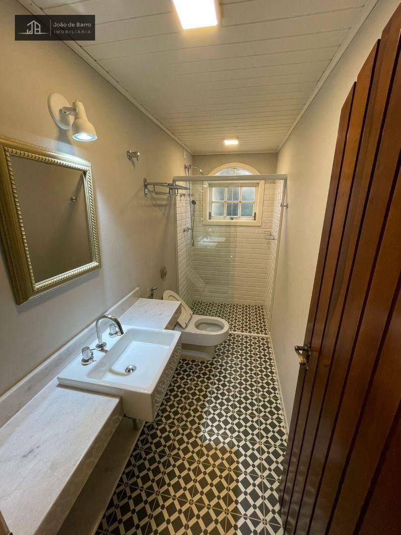 Casa de Condomínio à venda com 4 quartos, 440m² - Foto 12