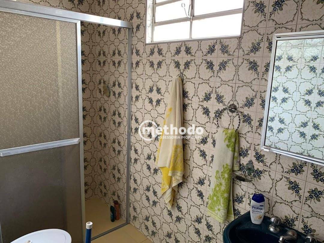 Casa à venda com 3 quartos, 253m² - Foto 5