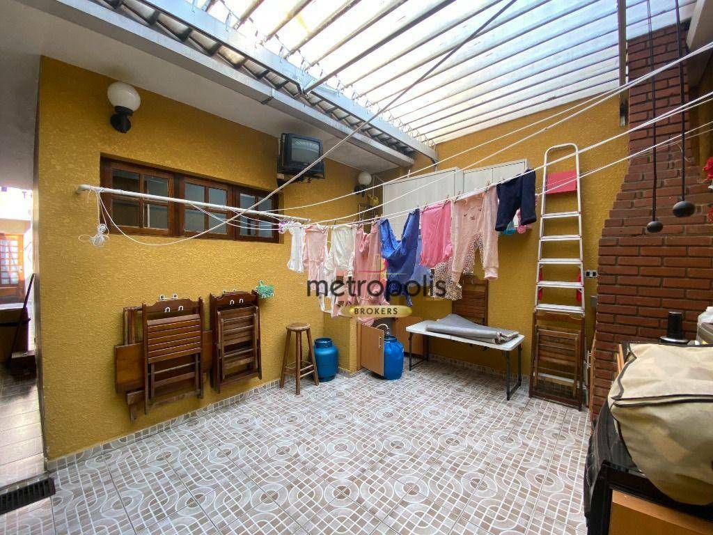 Sobrado à venda com 4 quartos, 281m² - Foto 32