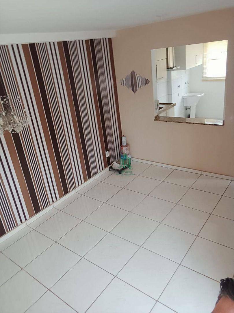 Apartamento à venda com 2 quartos, 40m² - Foto 1