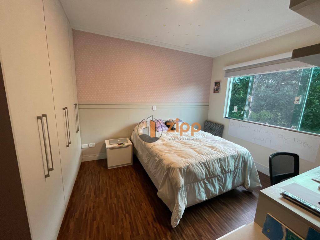 Sobrado à venda com 4 quartos, 300m² - Foto 11