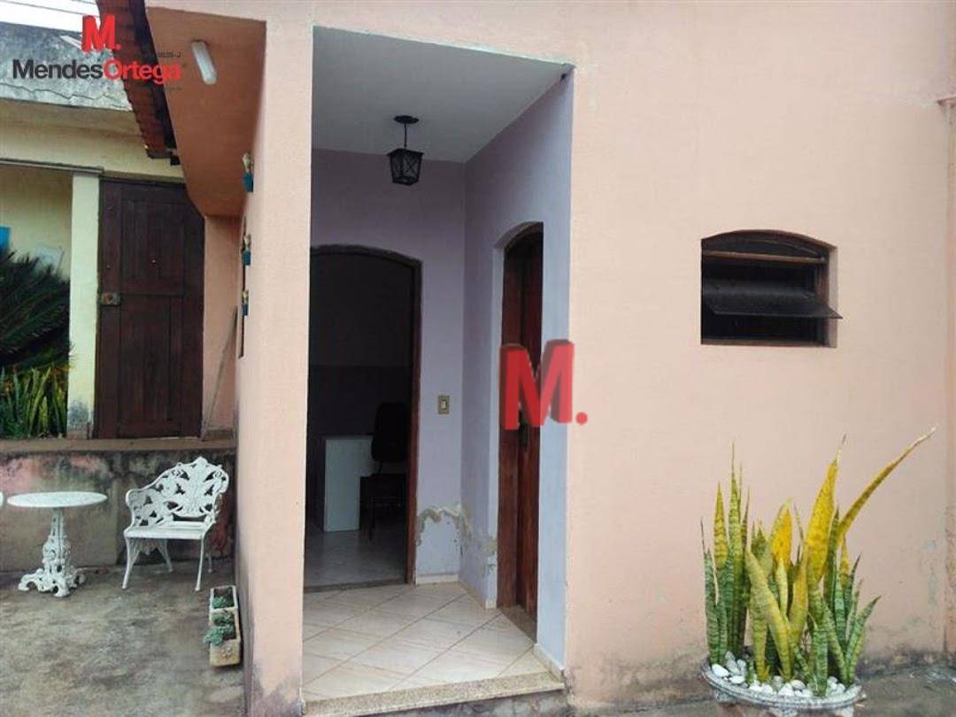 Casa à venda com 2 quartos, 196m² - Foto 4