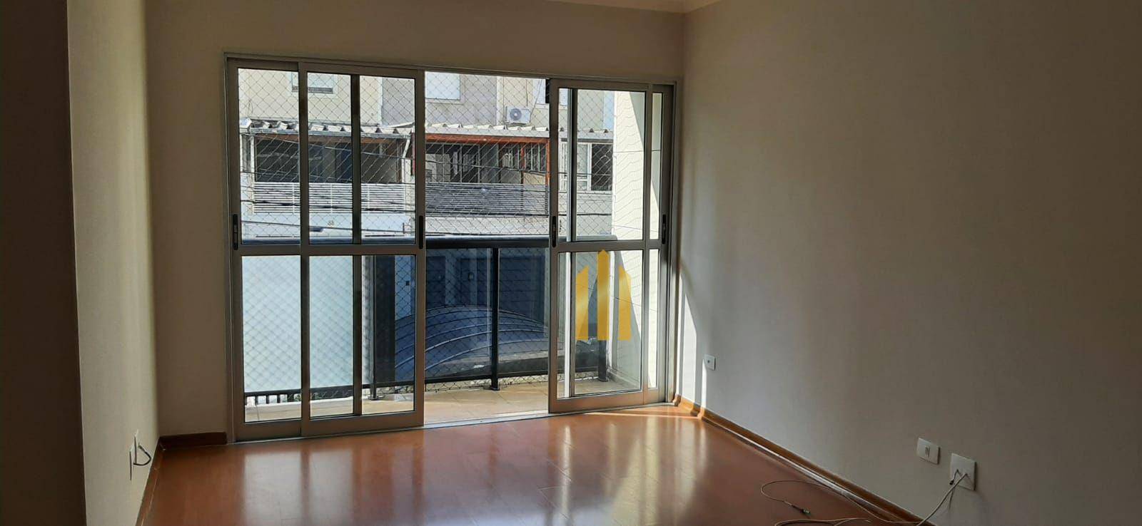 Apartamento para alugar com 3 quartos, 80m² - Foto 3