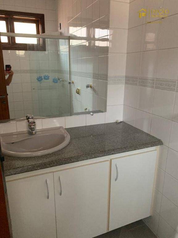 Casa de Condomínio à venda com 4 quartos, 317m² - Foto 22